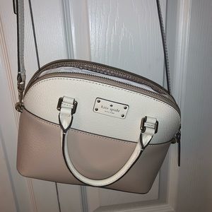 kate spade Bags - Kate Spade Small Dome Crossbody Purse kate spade Bags - Kate Spade Small Dome Crossbody Purse